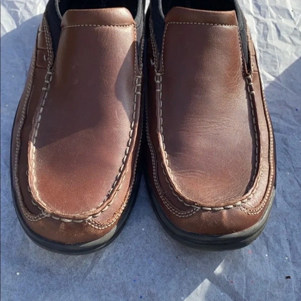 Bostonian brown slip on loafers leather,size 9